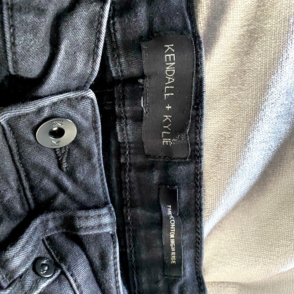 Kendal and Kylie black skinny jeans